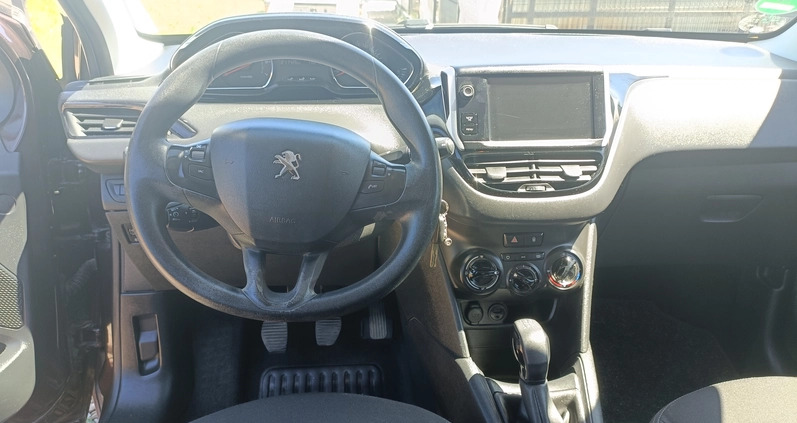 Peugeot 208 cena 15900 przebieg: 211000, rok produkcji 2013 z Dobrzyca małe 154